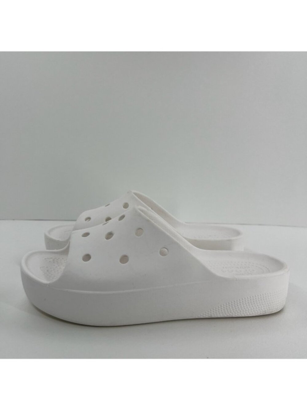 Crocs Classic Platform Slide Sandals Women US 9 Lightweight Chunky Slip On White - Picture 2 of 13